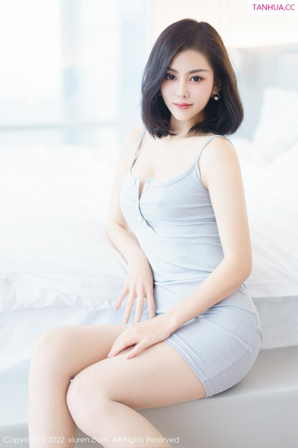 林夕颜  [XiuRen]高清写真图 2022.12.15 No.5999 夕颜 新人美腿第2张图片
